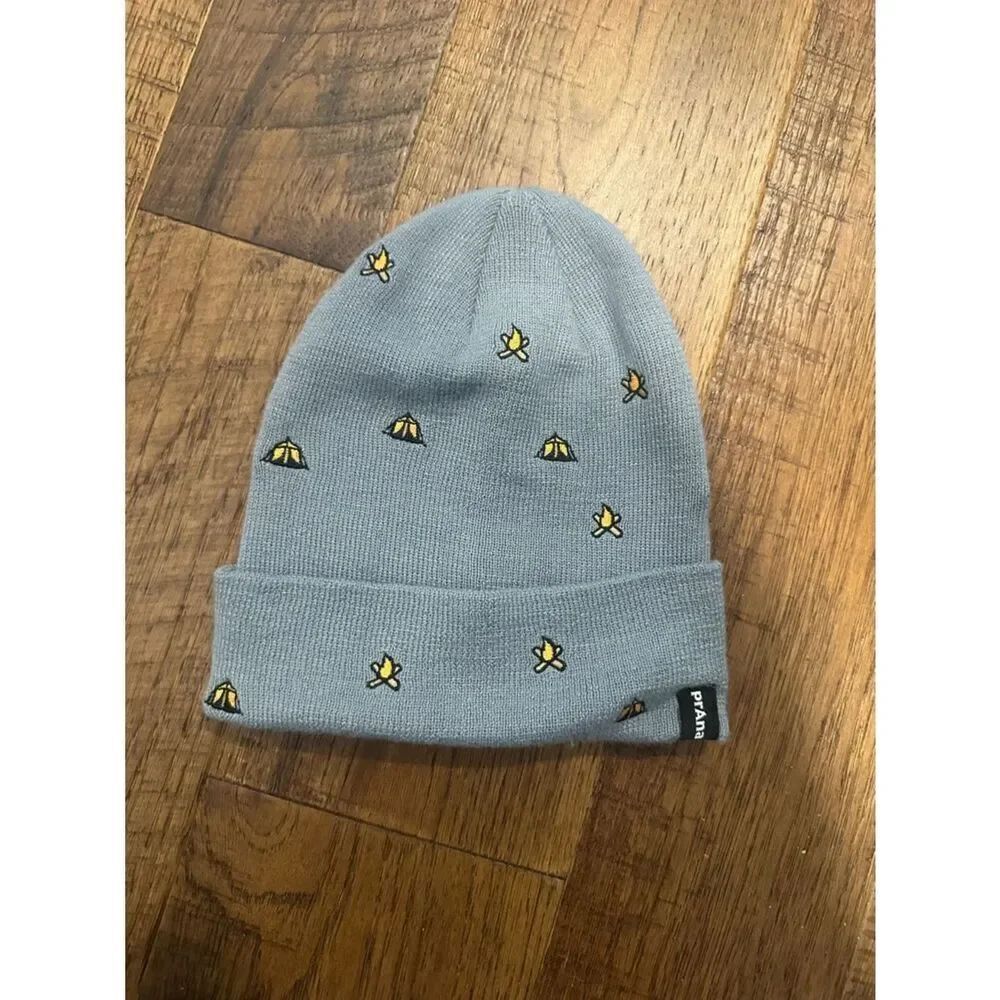 prAna wild now gray beanie camping corp core tent campfire design euc like new